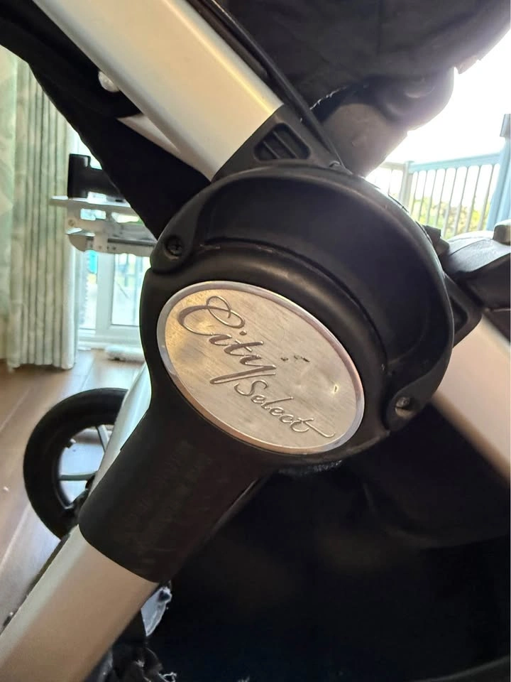 Baby Jogger City Select Stroller - photo 4