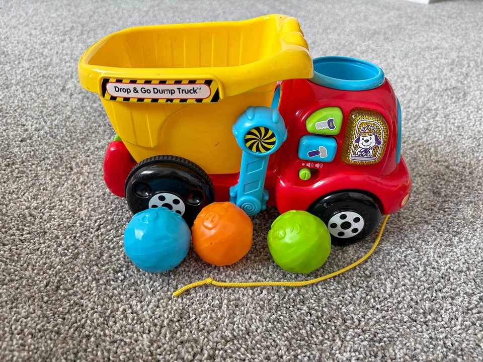 Drop & Dump Truck