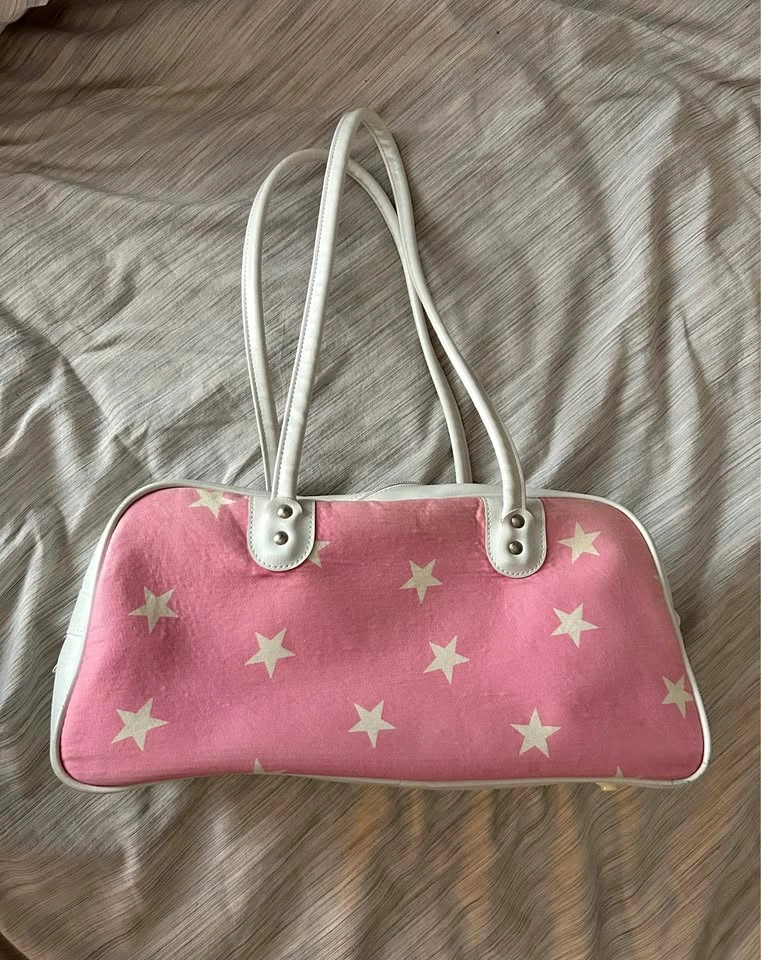 Cute pink duffel bag