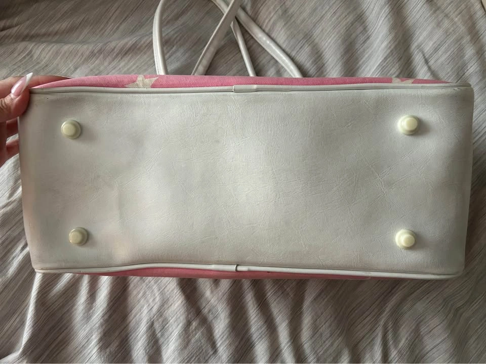 Cute pink duffel bag - photo 2