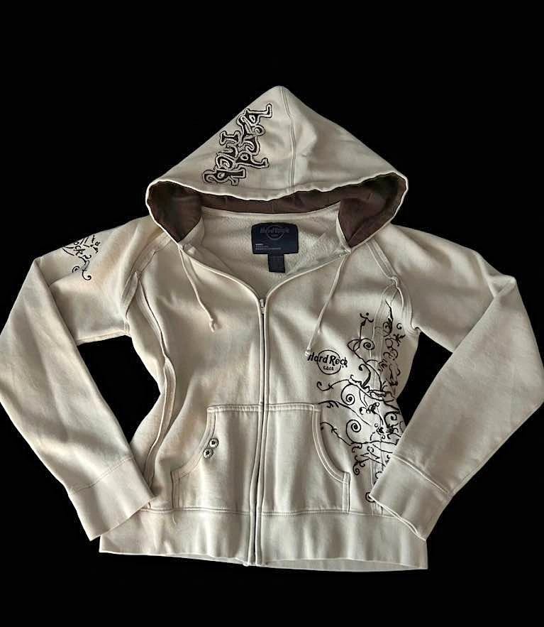 Vintage Y2k Women’s Hard Rock Cafe Sweater Medium