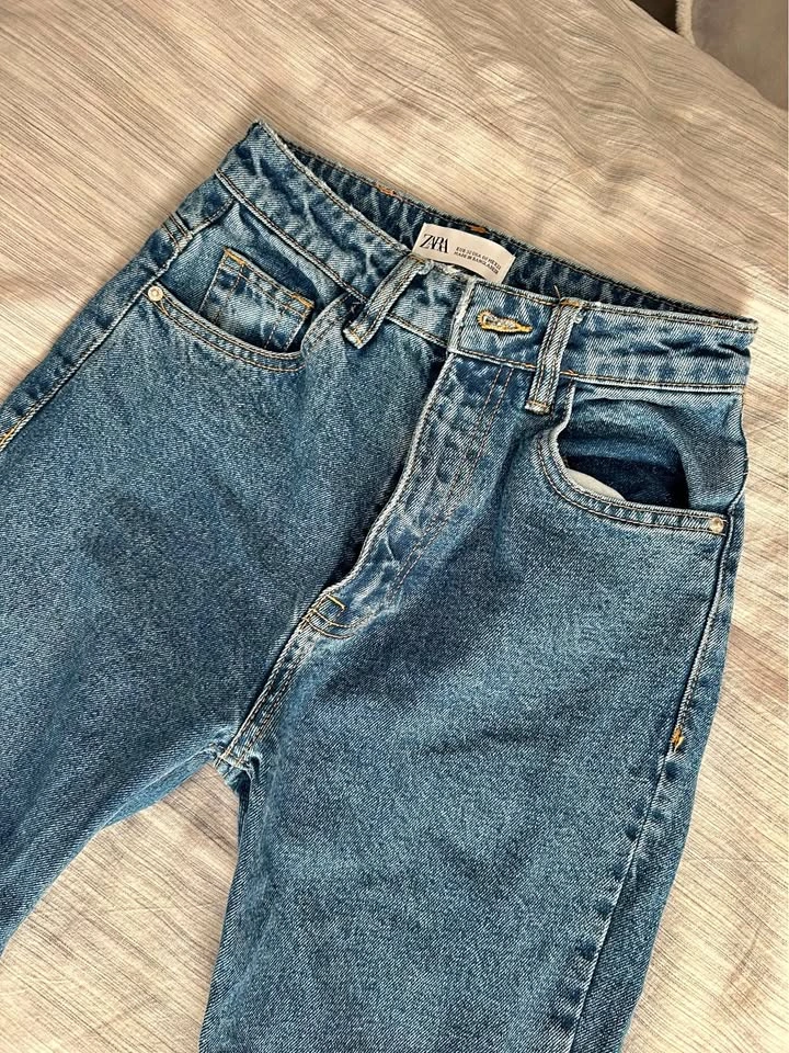 Zara Jeans