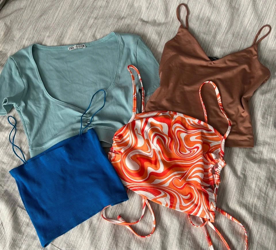 Clothes bundle - photo 3