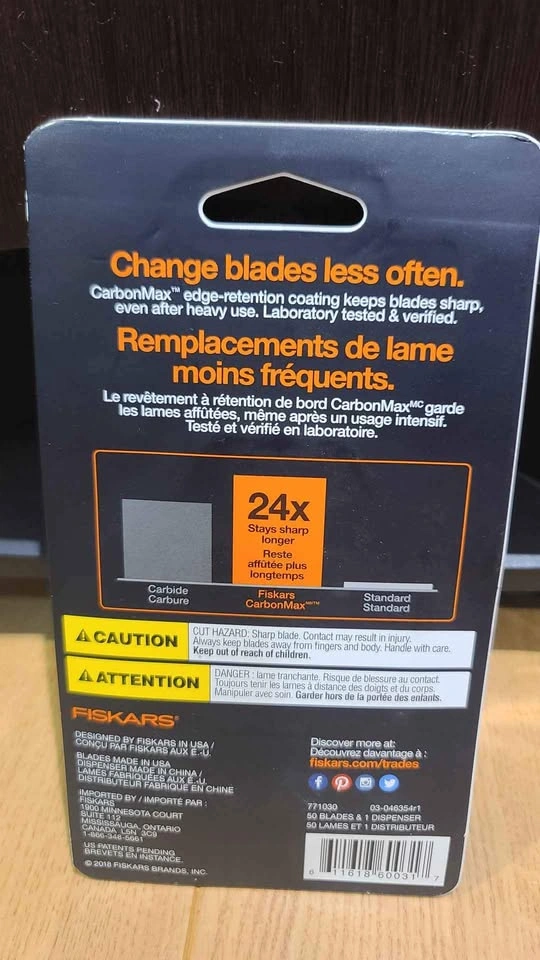 BNIB CarbonMax Utility Blades (50 Pack) - photo 2