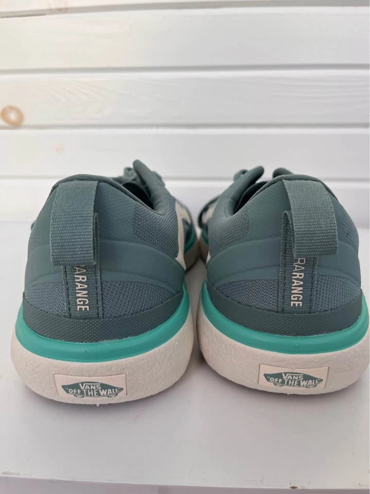 Brand New Vans UltraRange EXO (Men's 11.5 / Women's 13) - photo 2