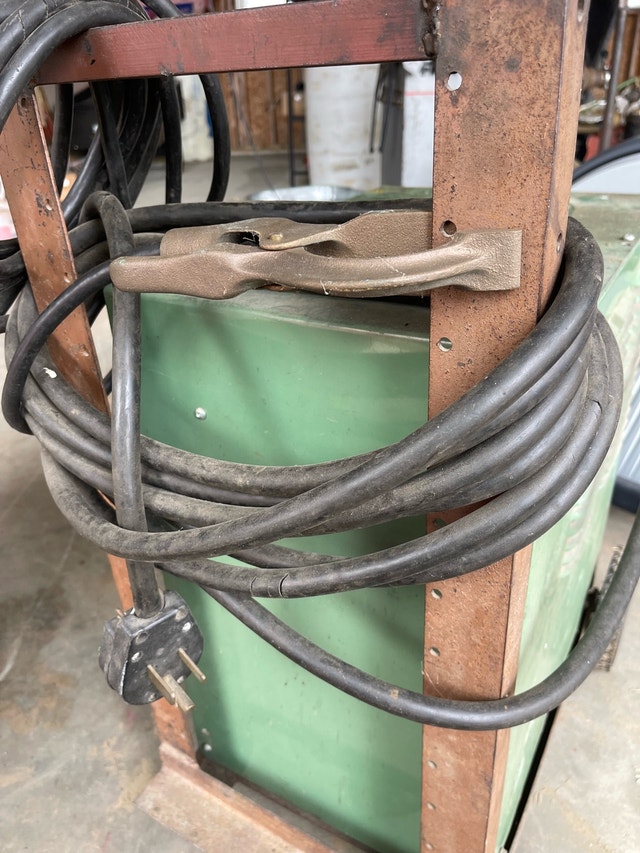 Westinghouse Welder - photo 3