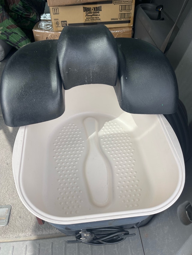 Continuum Footspas Pedicure Spa - photo 3