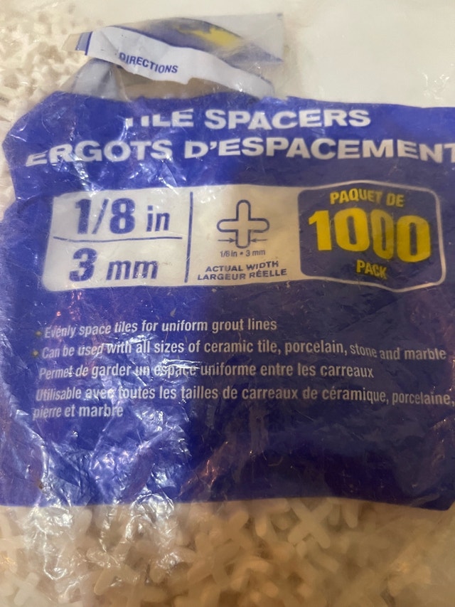 Tile Spacers - 1000 ct 1/8 inch