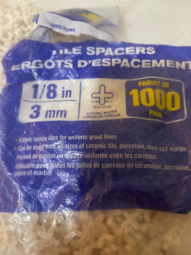 Tile Spacers - 1000 ct 1/8 inch - photo 3