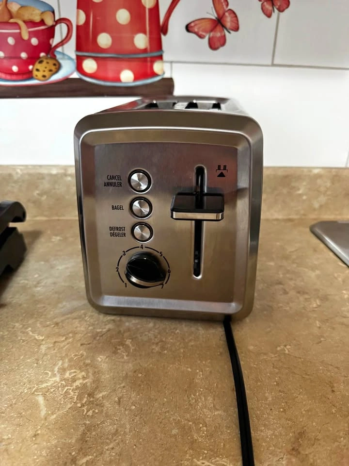 2-Slice Stainless Steel Toaster
