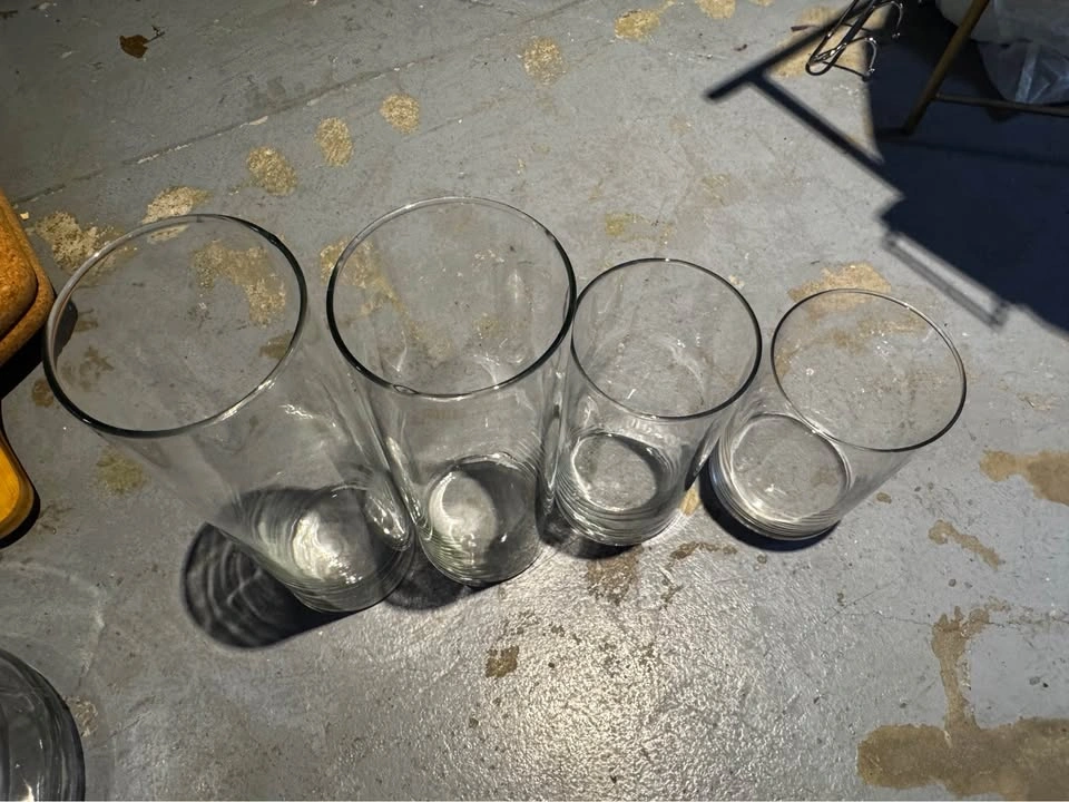 Set of 4 Clear Glass Cylinder Vases - photo 2