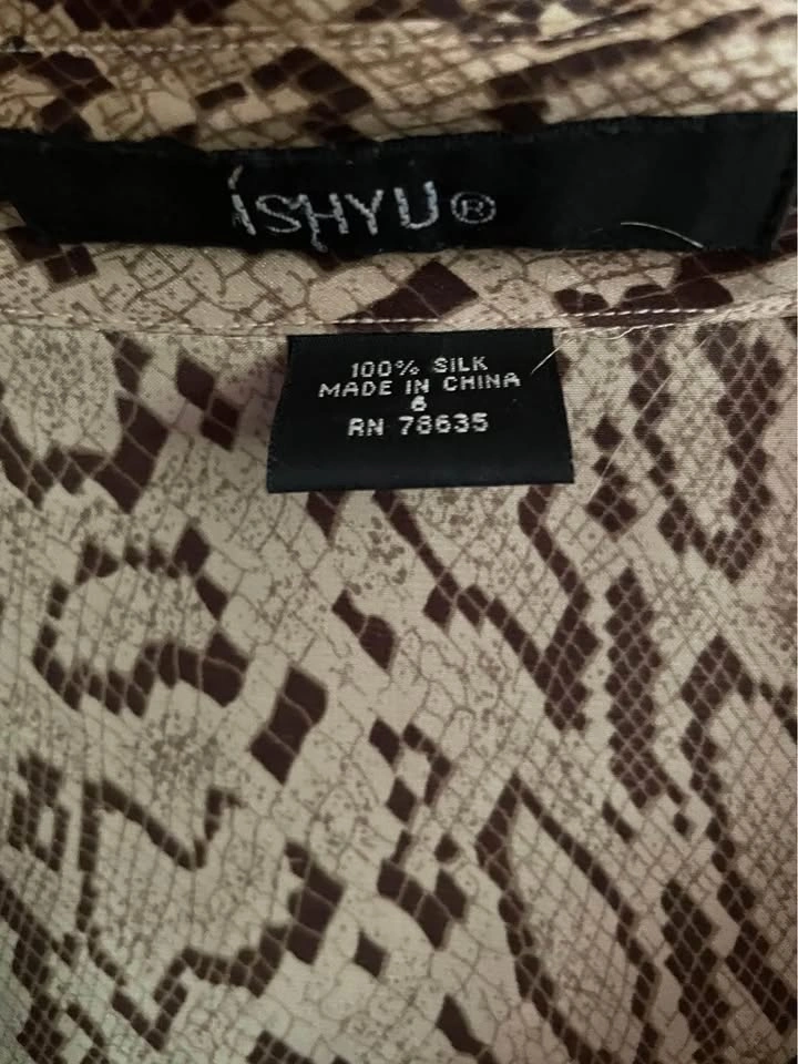 ISHYU 100% SILK BLOUSE SIZE 6 PERFECT CONDITION - photo 3