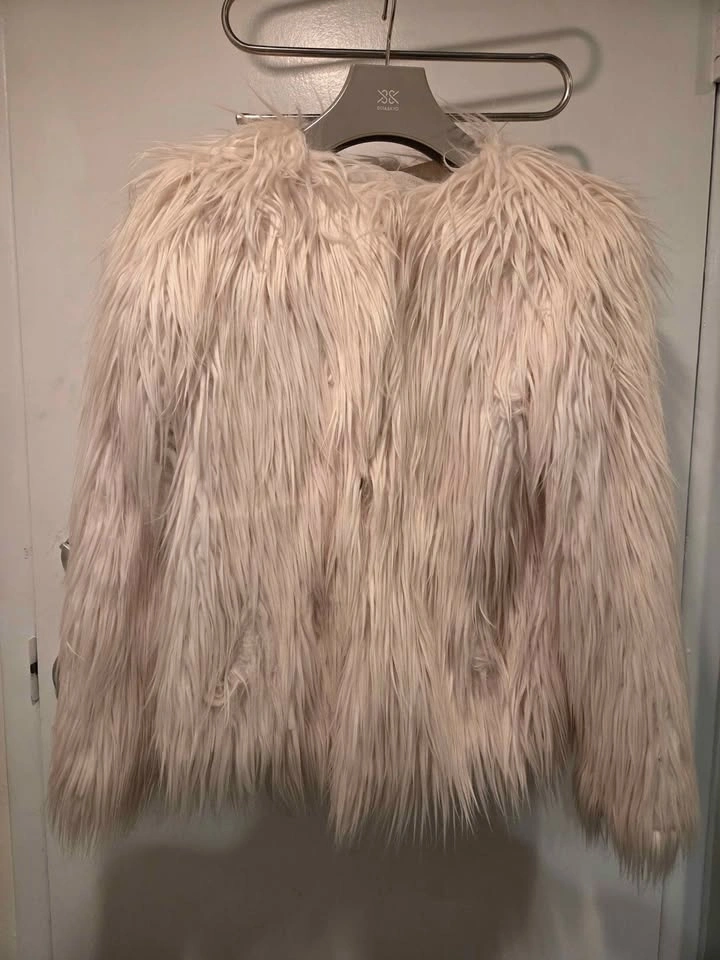 White Fun Fur jacket - photo 2