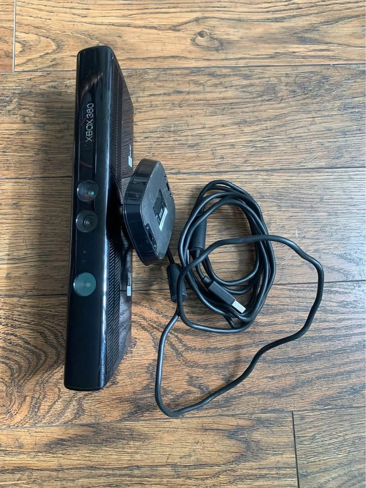 Xbox 360 and Kinect, accessories - photo 2