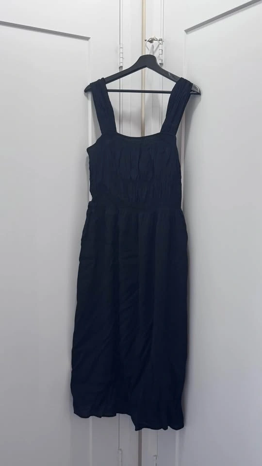 H&M Black Dress - photo 2