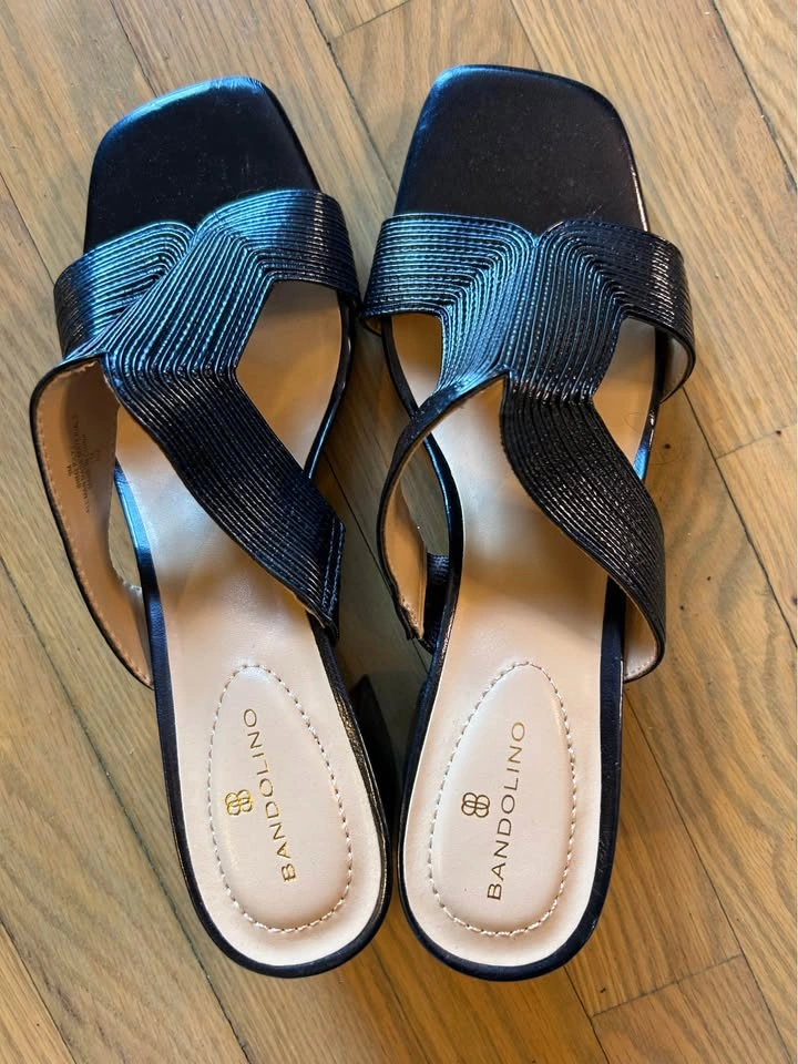 Bandolino Black Block Heel Sandals Size 9M - photo 3