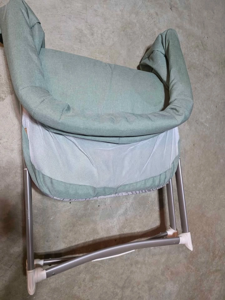 Folding Bassinet - photo 4