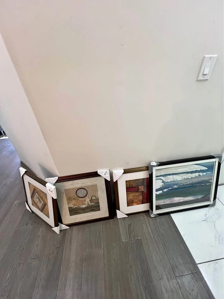 Assorted 6 Wall Art Pieces