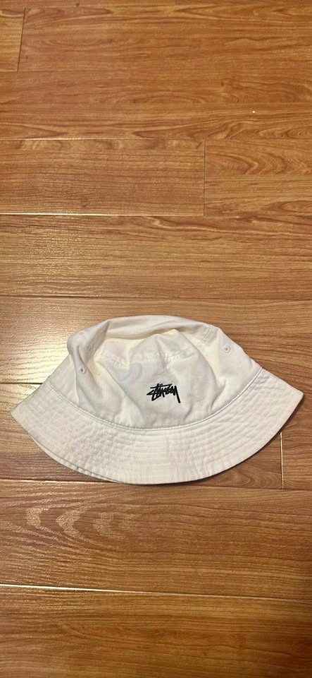 Stussy White Bucket Hat