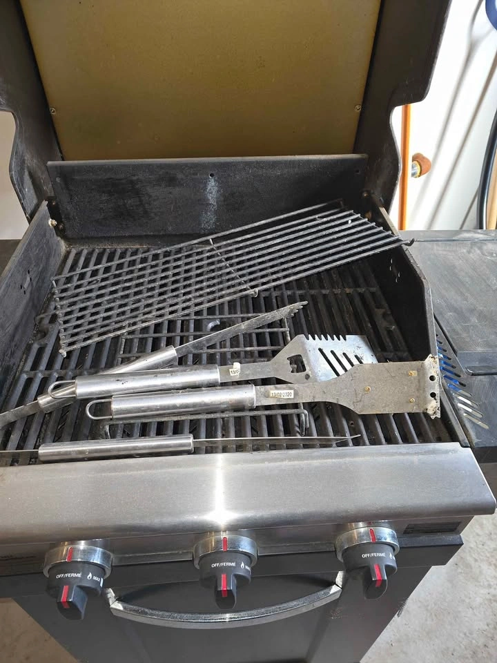 Cuisinart BBQ - photo 4