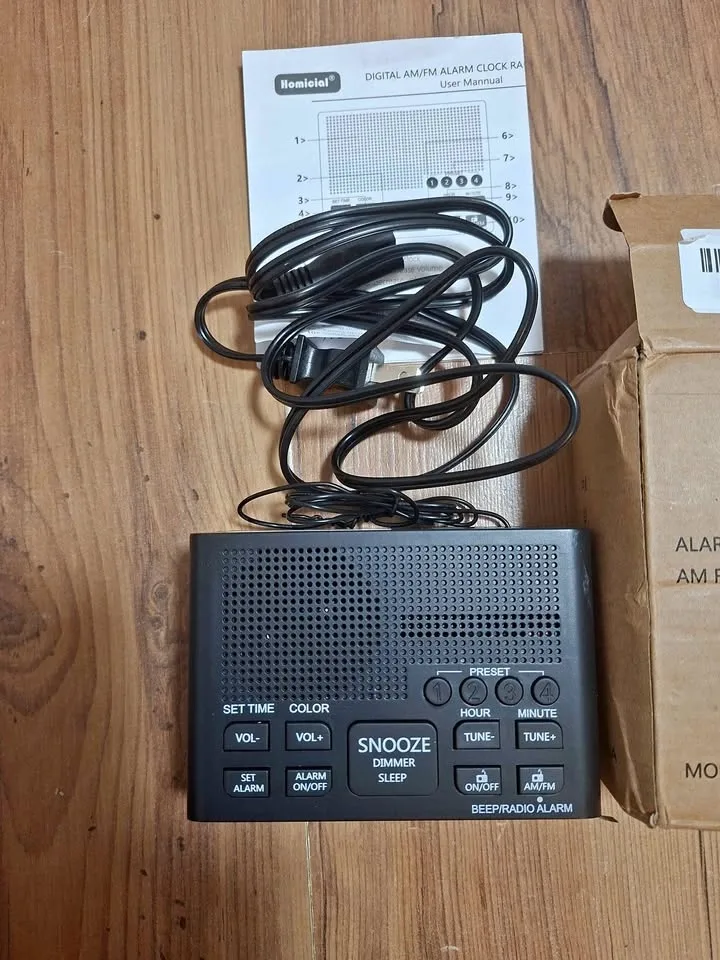 Homicial H251MC Digital AM/FM Alarm Clock Radio