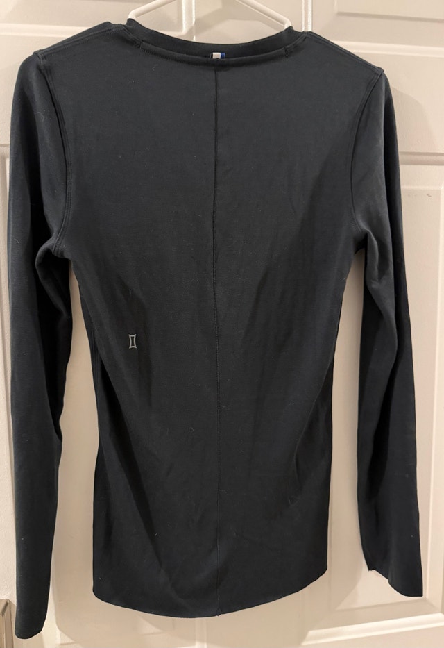 Kit and Ace Black Long Sleeve Henley Shirt - Size Small - photo 4