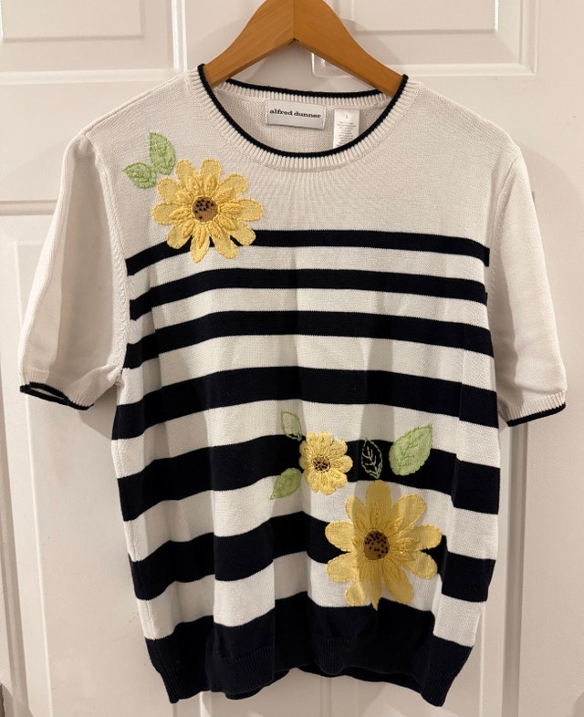 Alfred Dunner Short-Sleeve Sweater - Size Large - photo 2