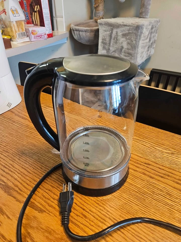 Cosori Electric Kettle - 1.7L - photo 2