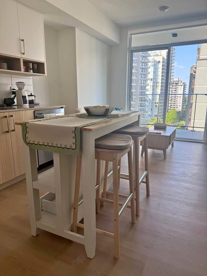 Brand New Kitchen Island – Small Space / Condo – Unopened Box