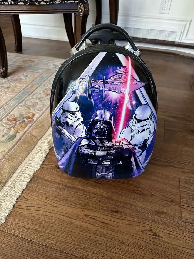 Star Wars Rolling Luggage thumbnail