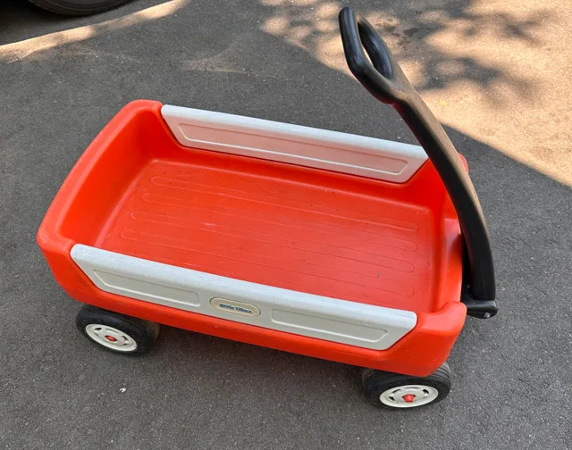 Little Tikes Wagon thumbnail