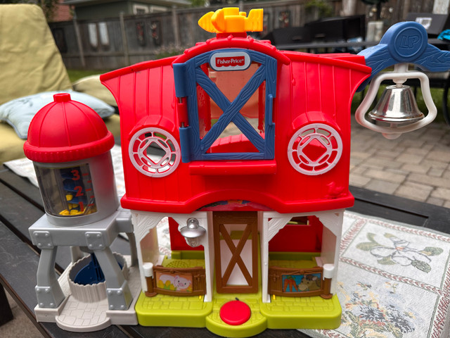 Fisher-Price Little People Farm Toy - photo 2