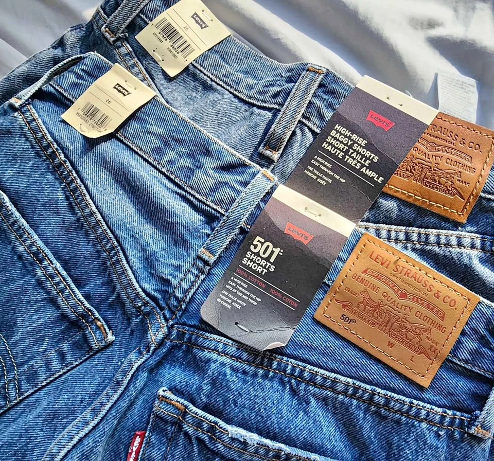 NWT Levi’s 501 Original & High Rise Baggy Shorts - Women's 25/26