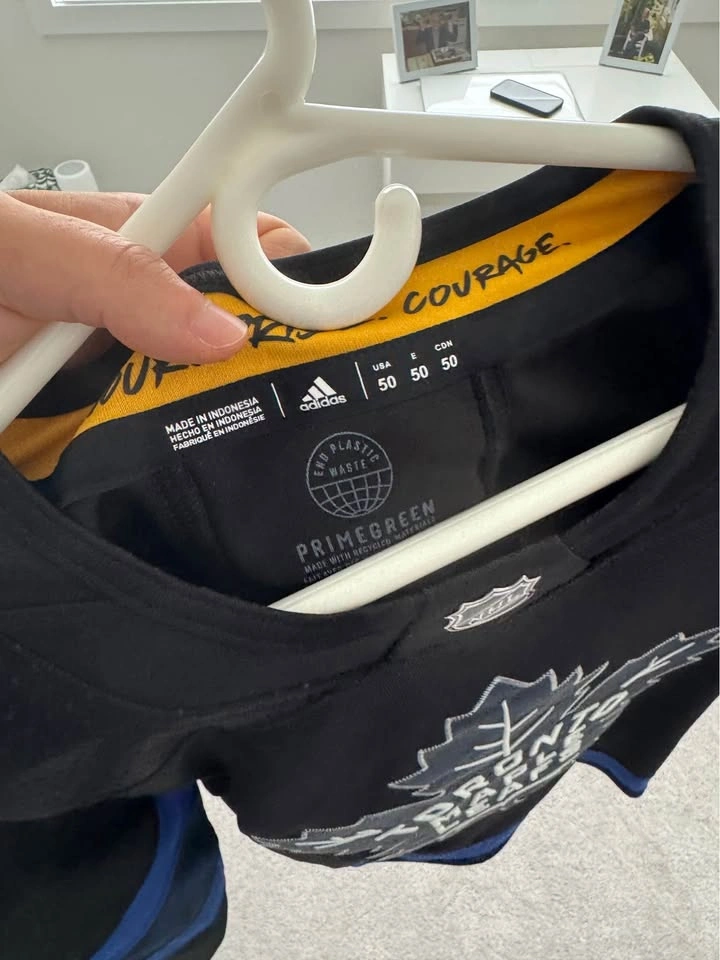 Mitch Marner Alternate Leafs Jersey - photo 3