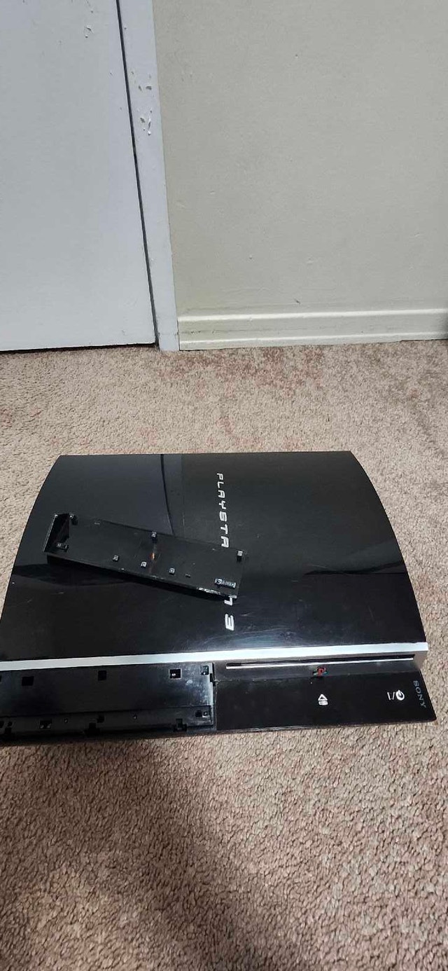 Playstation 3 as is - photo 2