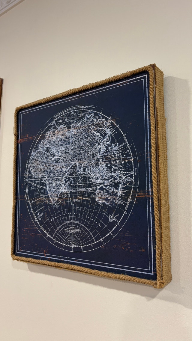 Antique World Map with Rope Frame - photo 2