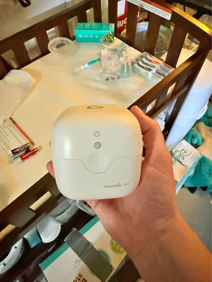 Portable pacifier sterilizer
