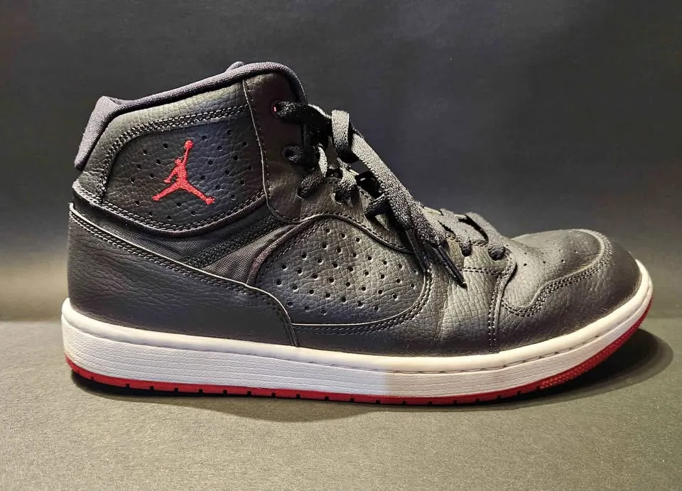 Jordan Access Jumpman Black/Gym Red-White Mens 11.5 thumbnail