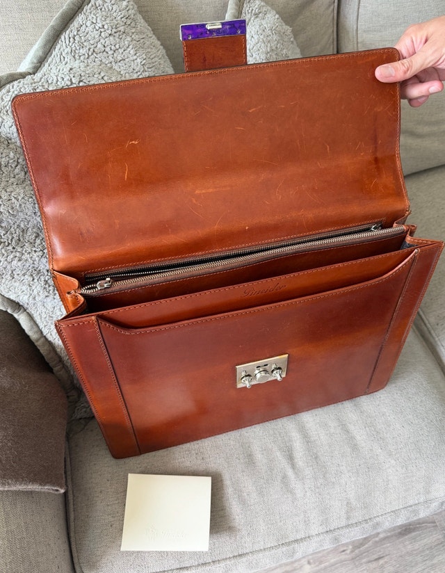 Pineider Power Elegance Leather Briefcase - Triple Gusset - photo 3