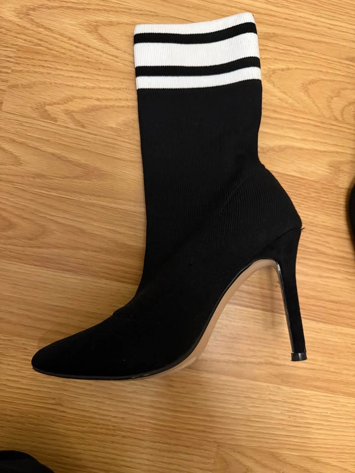 Sock Booties - photo 2