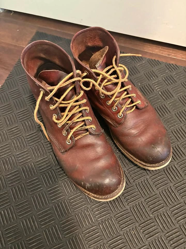 Red Wing 9105 Boots SZ 7.5