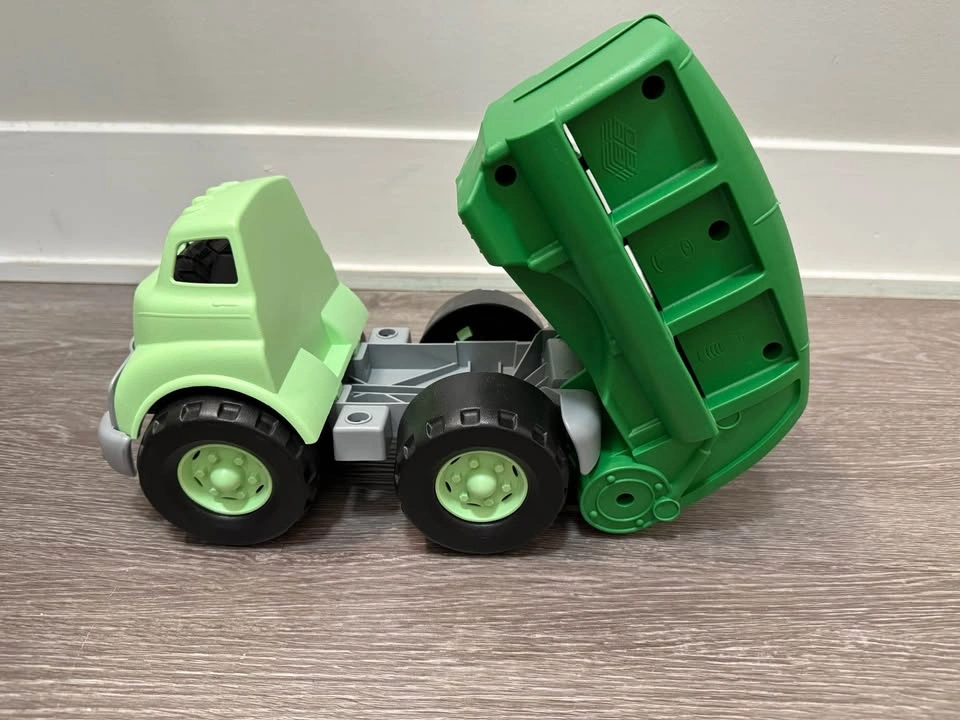 Green Toys Recycling Truck - photo 2