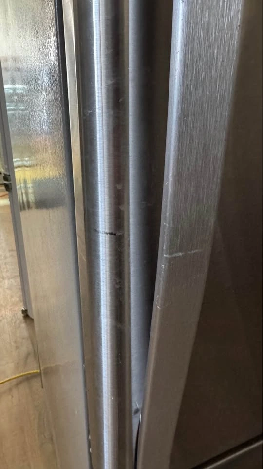 Whirlpool Fridge - photo 2