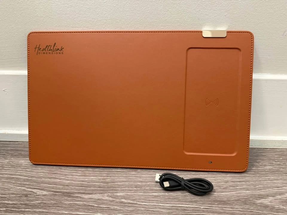 Wireless Charging Mouse Pad – Cognac Leather - photo 4
