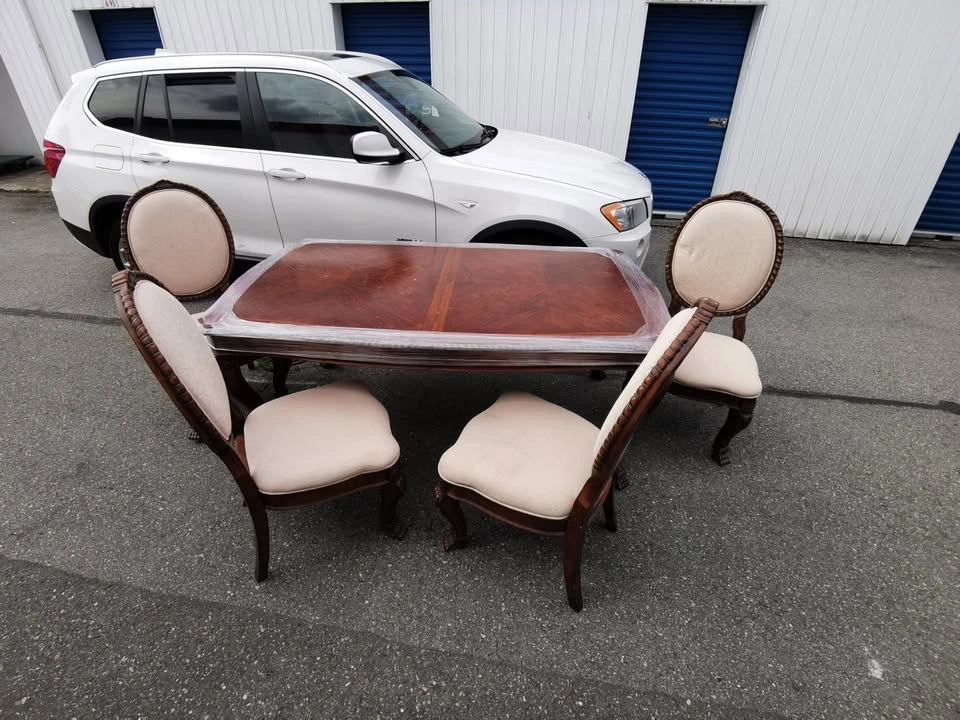 Solid Wood Dining Table + 4 Chairs – Classic Set - photo 5