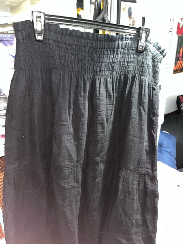 Gap Black Long Flowing Skirt - Size Large - photo 3