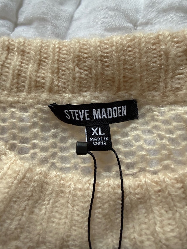 Steve Madden Sweater Size XL - photo 2