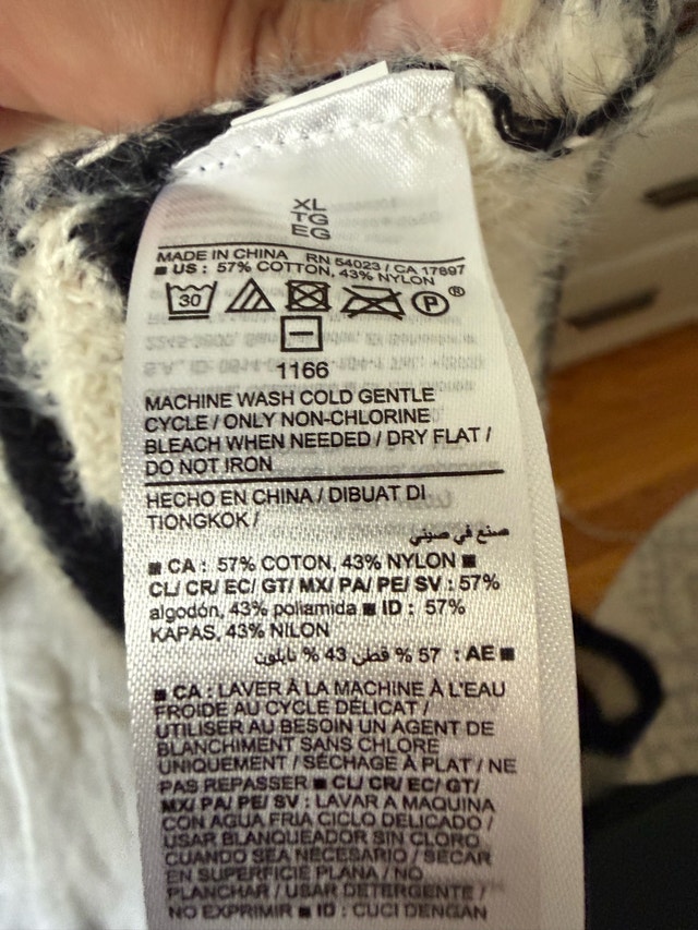 Steve Madden Sweater Size XL - photo 4