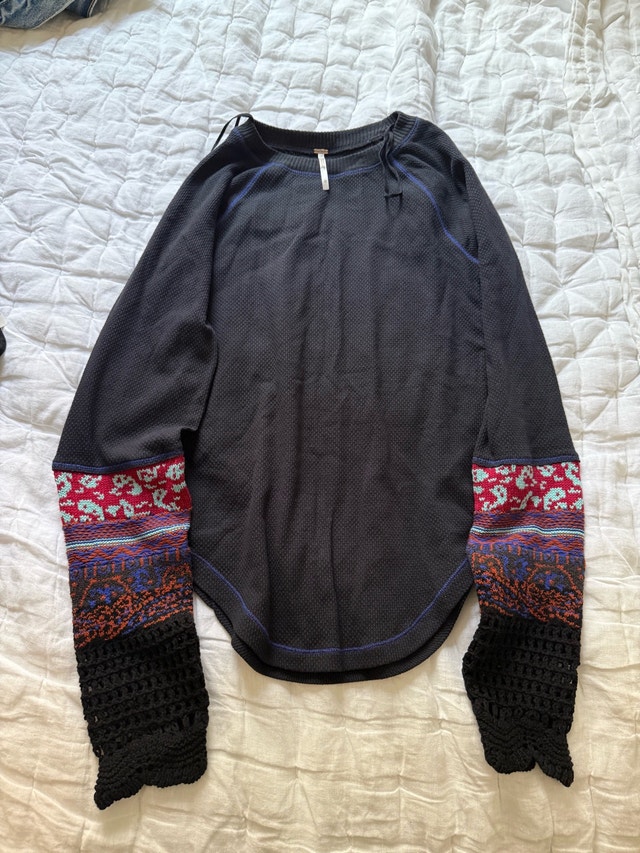 Free People Sweater size Large