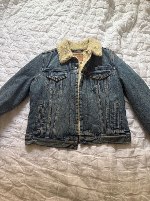 Levi's Premium Lined Jean Jacket - Medium